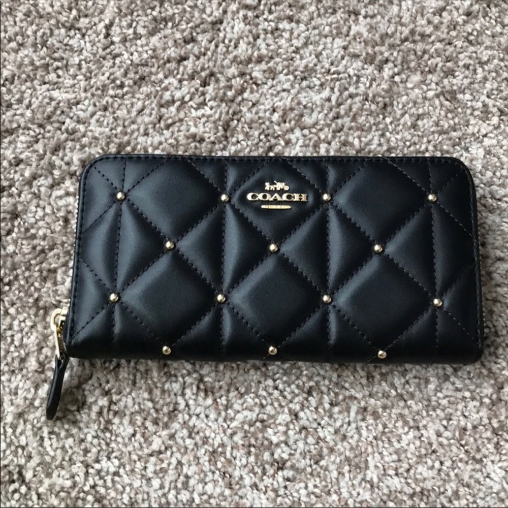 Coach wallet